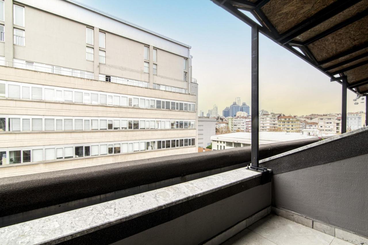Sleek Flat With Great Location In Sisli Daire *